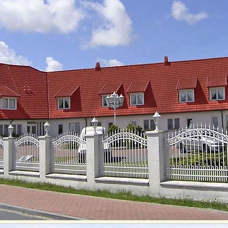 Rezydencja Nad Jeziorem Lebsko ウェバ エクステリア 写真
