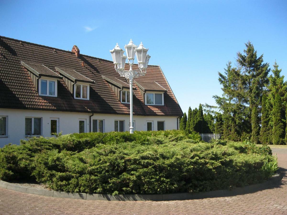 Rezydencja Nad Jeziorem Lebsko ウェバ エクステリア 写真